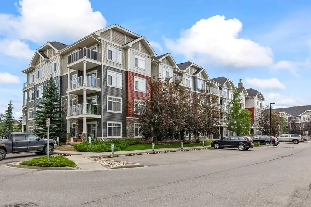 155 Skyview Ranch Way NE Calgary AB T3N0L2