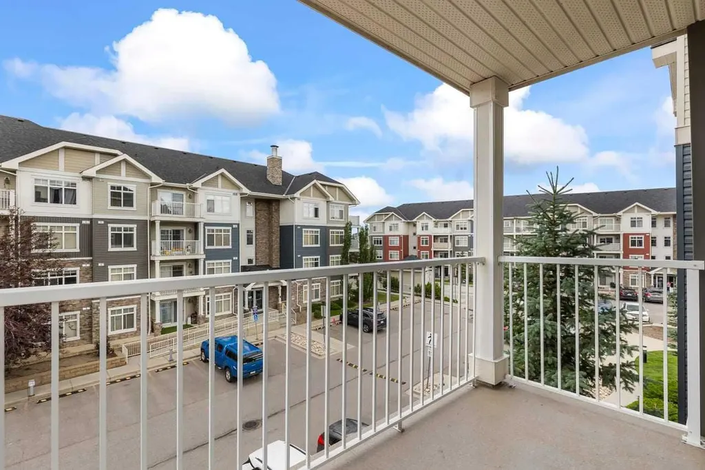 155 Skyview Ranch Way NE Calgary AB T3N0L2