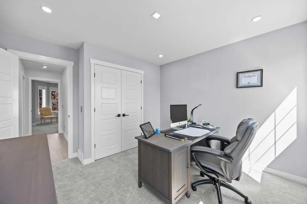 101 Bridlewood Street Calgary AB t2y 3r7