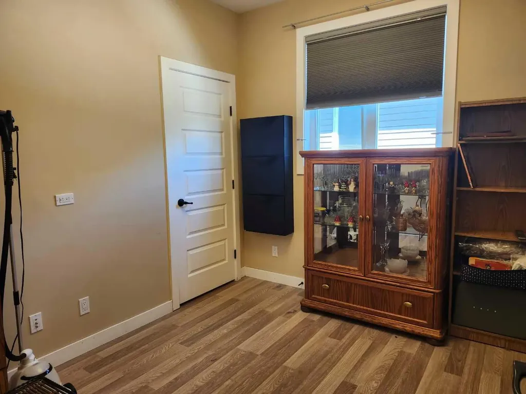 628 Bankview Drive Drumheller AB T0J0Y6