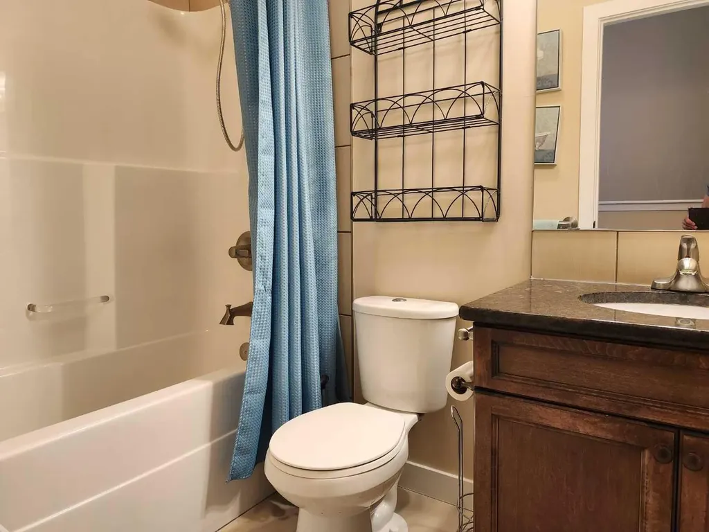 628 Bankview Drive Drumheller AB T0J0Y6