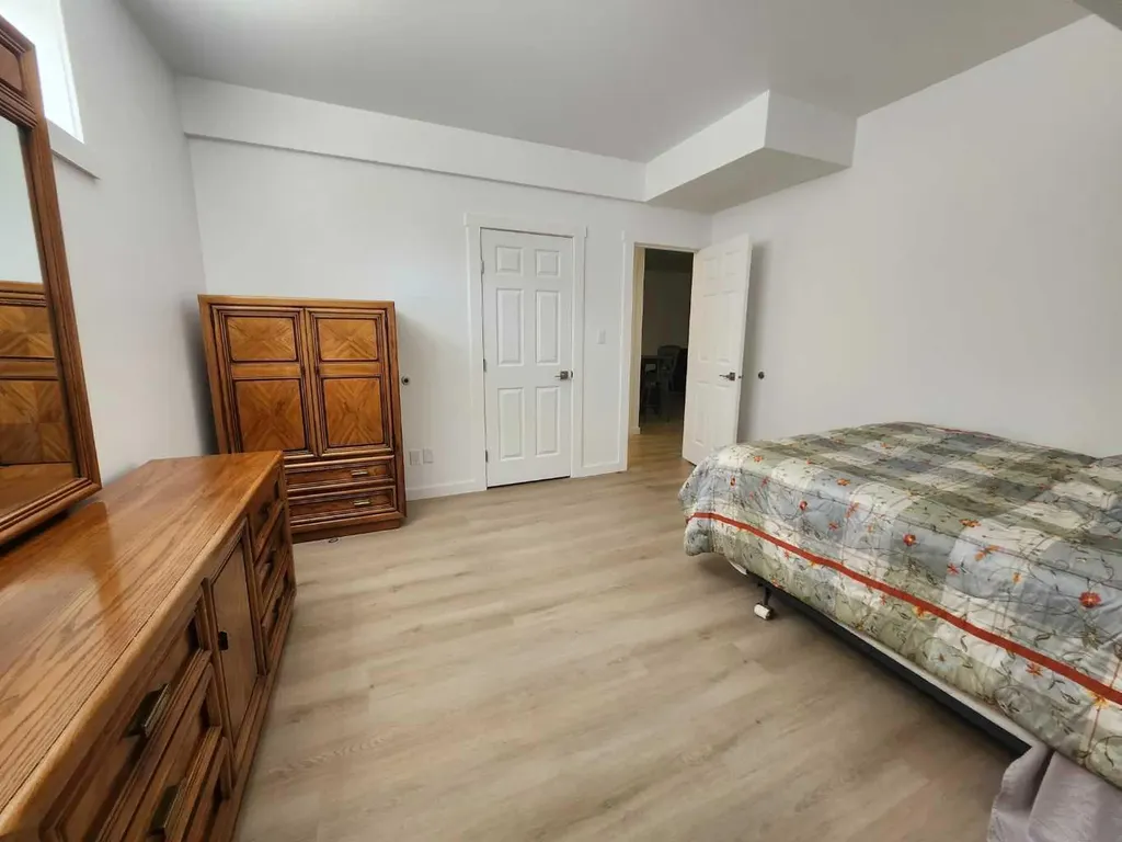628 Bankview Drive Drumheller AB T0J0Y6