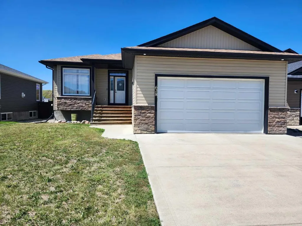 628 Bankview Drive Drumheller AB T0J0Y6