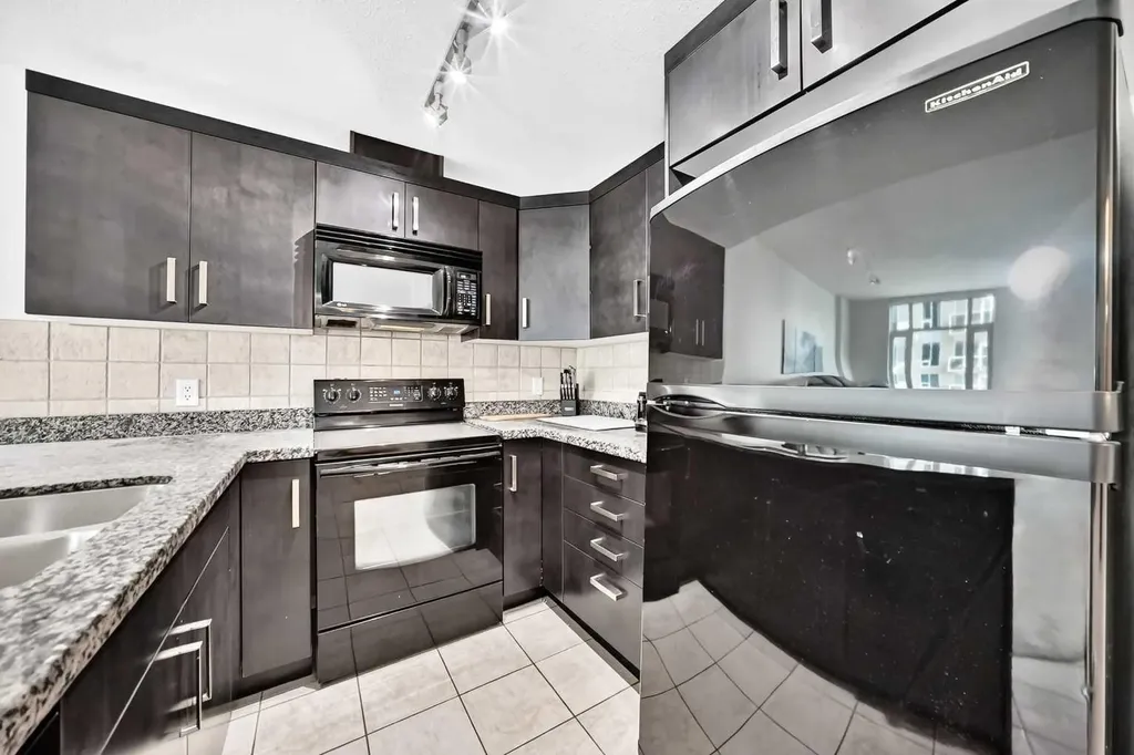 1410 1 Street SE Calgary AB T2G5T7