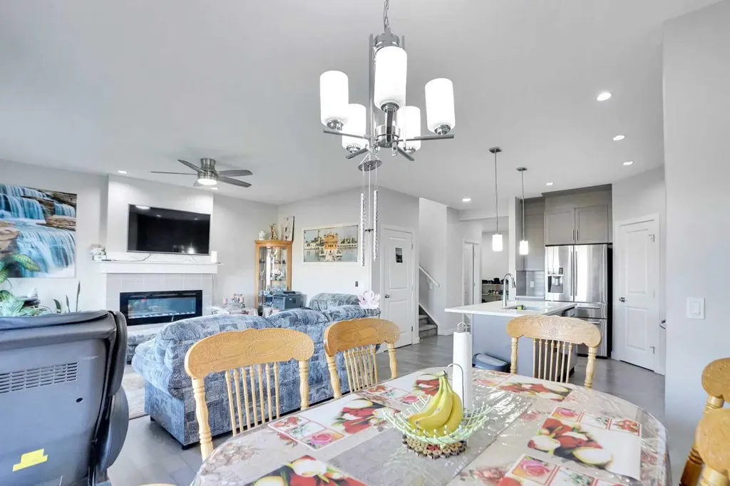 99 Savanna Way NE Calgary AB T3J 0Y6