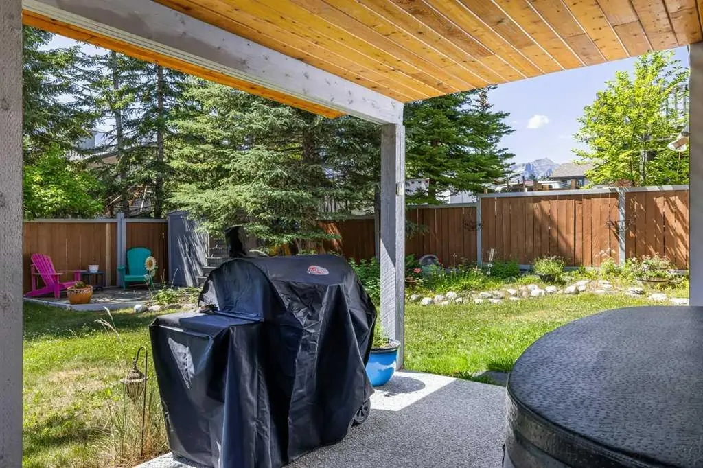545 Grotto Road Canmore AB T1W 1J1