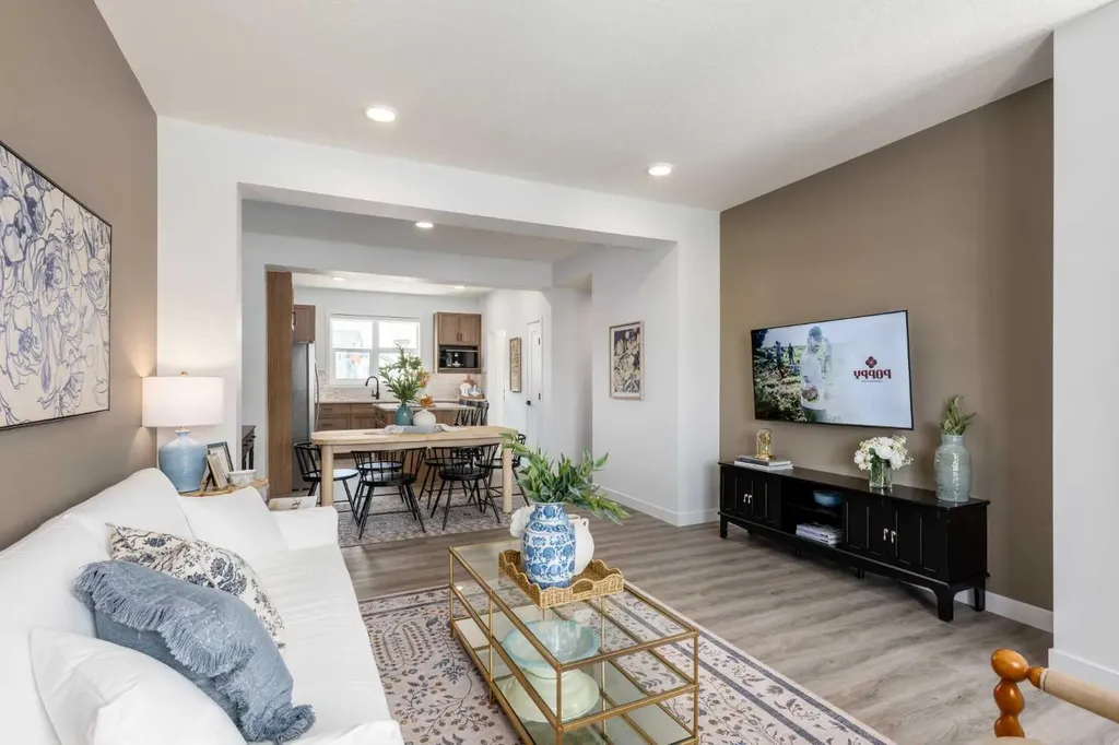 86 Heirloom Passage SE Calgary AB T3S 1H2