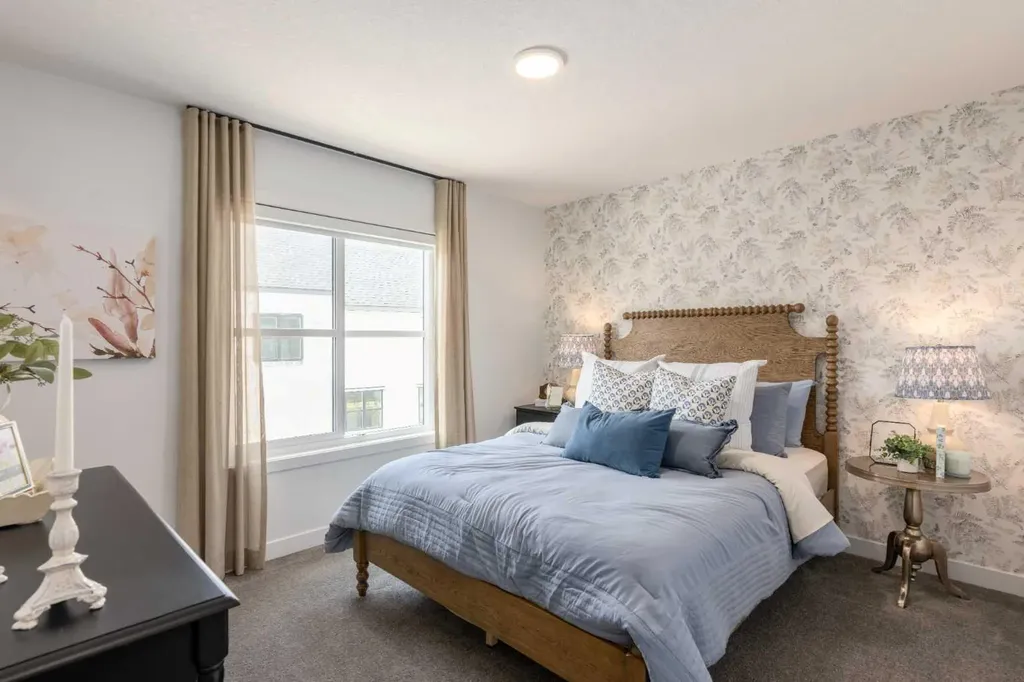 86 Heirloom Passage SE Calgary AB T3S 1H2
