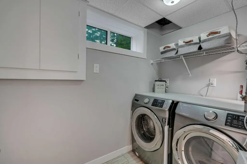 4143 Varsity Road NW Calgary AB T3B 2Y5