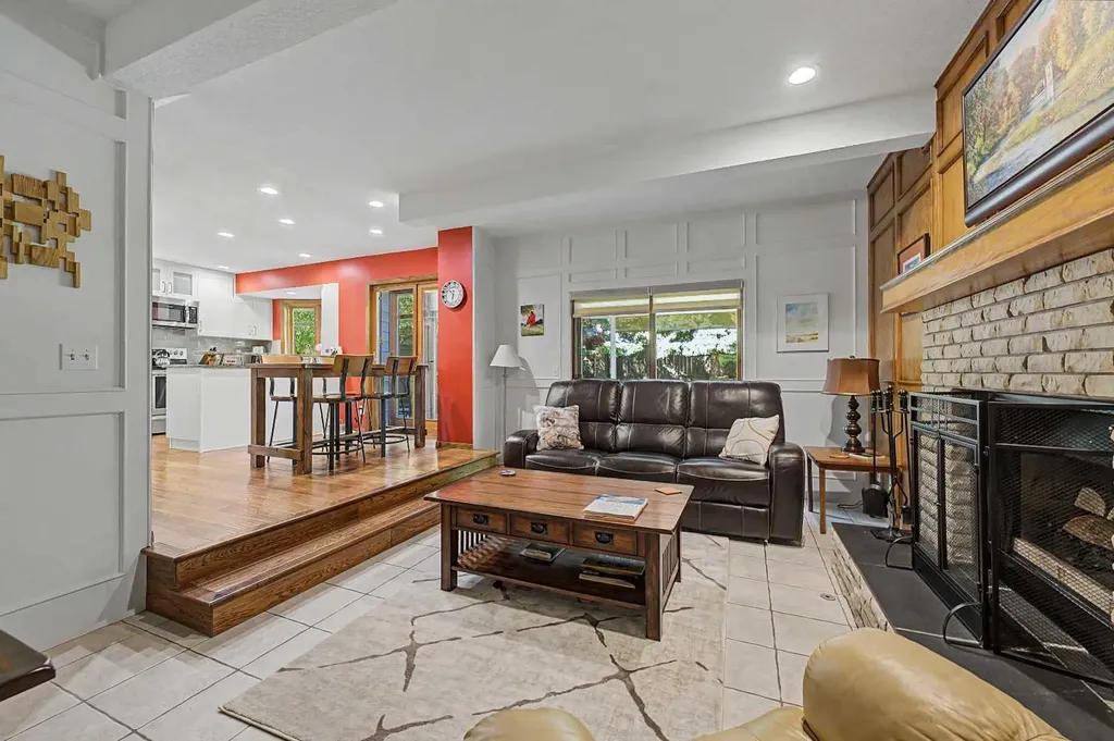 75 Deerbrook Road SE Calgary AB T2J 6G5
