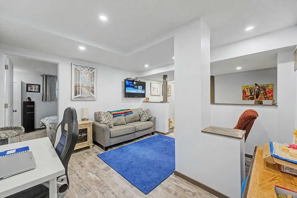 75 Deerbrook Road SE Calgary AB T2J 6G5