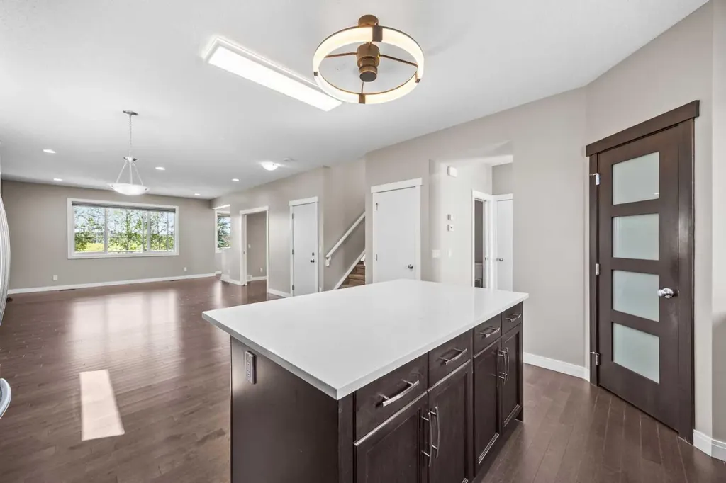 63 Redstone Gardens NE Calgary AB T3N 0J8