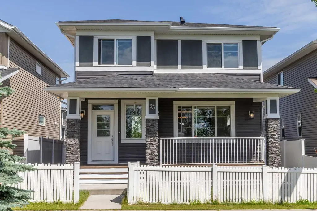 63 Redstone Gardens NE Calgary AB T3N 0J8