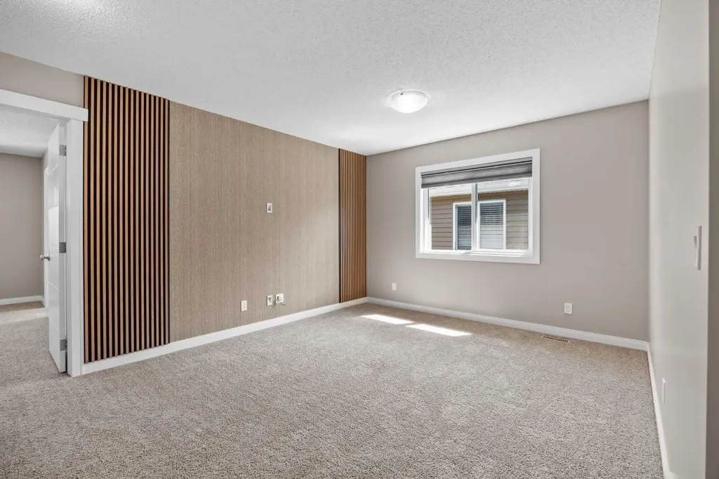 63 Redstone Gardens NE Calgary AB T3N 0J8