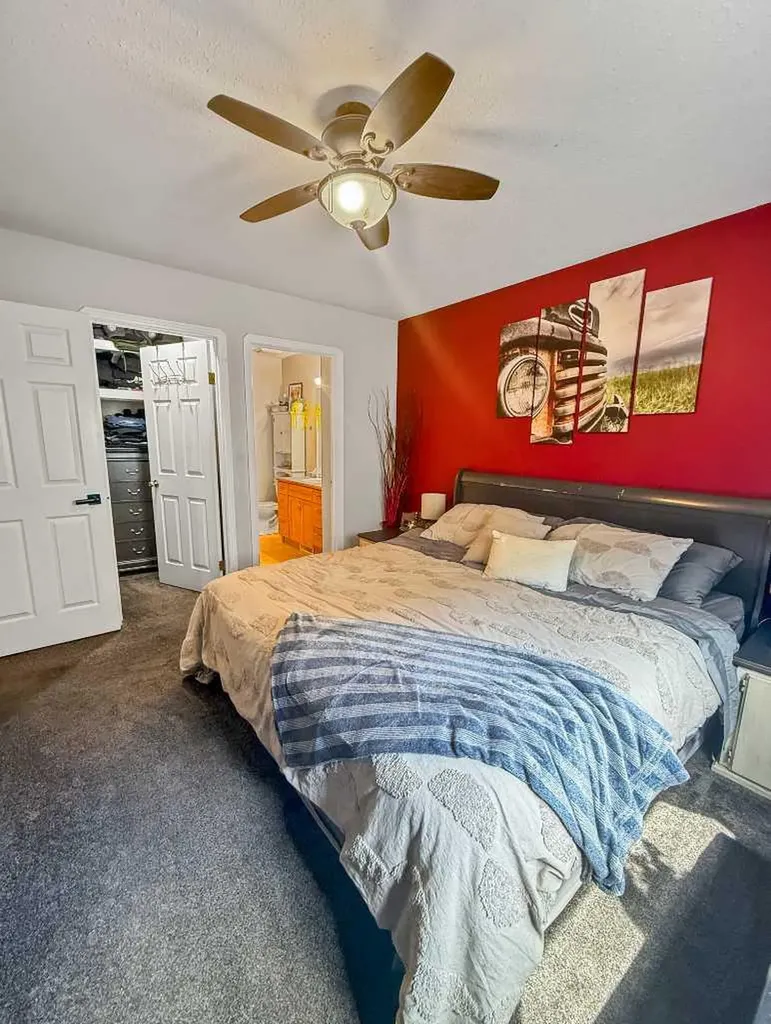 54 Olson Crescent Whitecourt AB T7S1T9