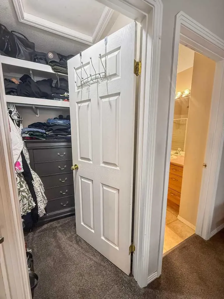 54 Olson Crescent Whitecourt AB T7S1T9
