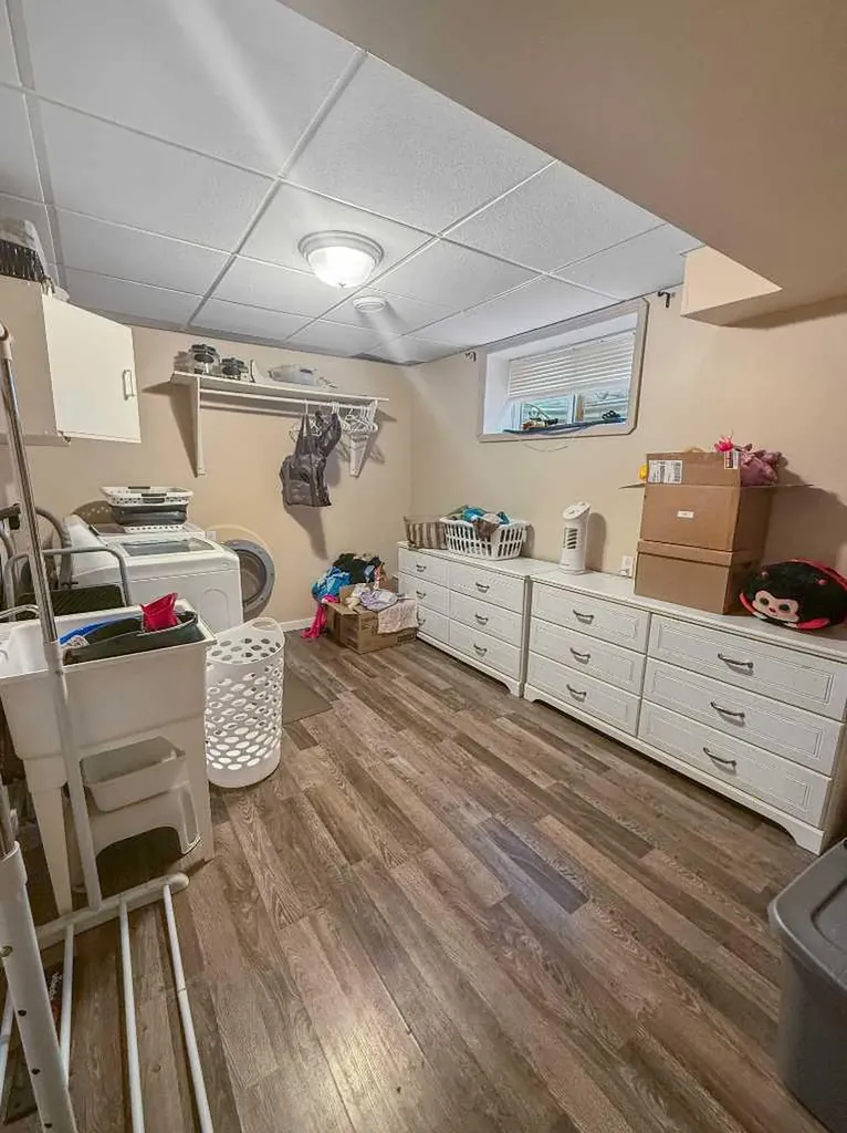 54 Olson Crescent Whitecourt AB T7S1T9