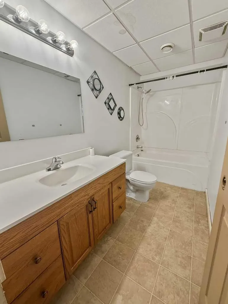 54 Olson Crescent Whitecourt AB T7S1T9