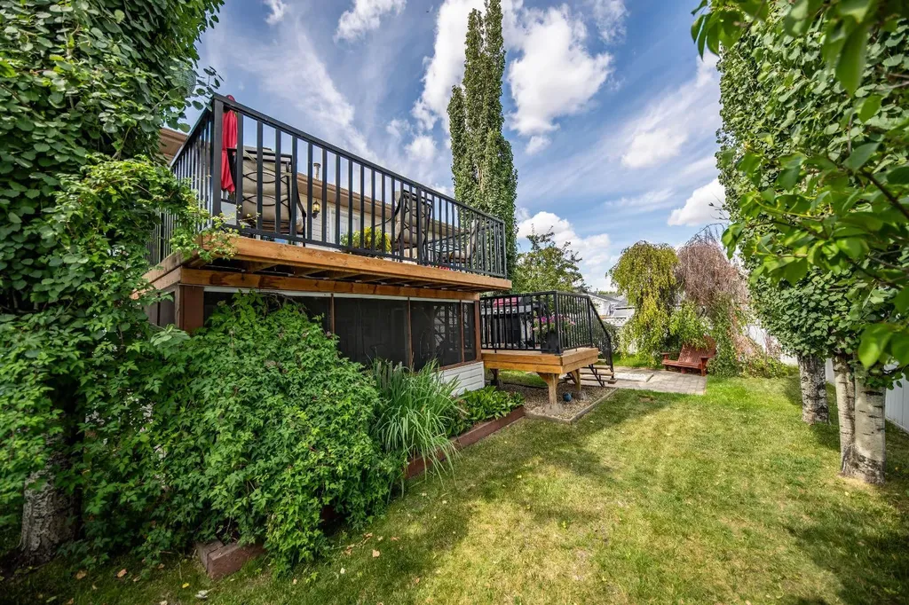 10905 91 Street Grande Prairie AB T8X 1K3