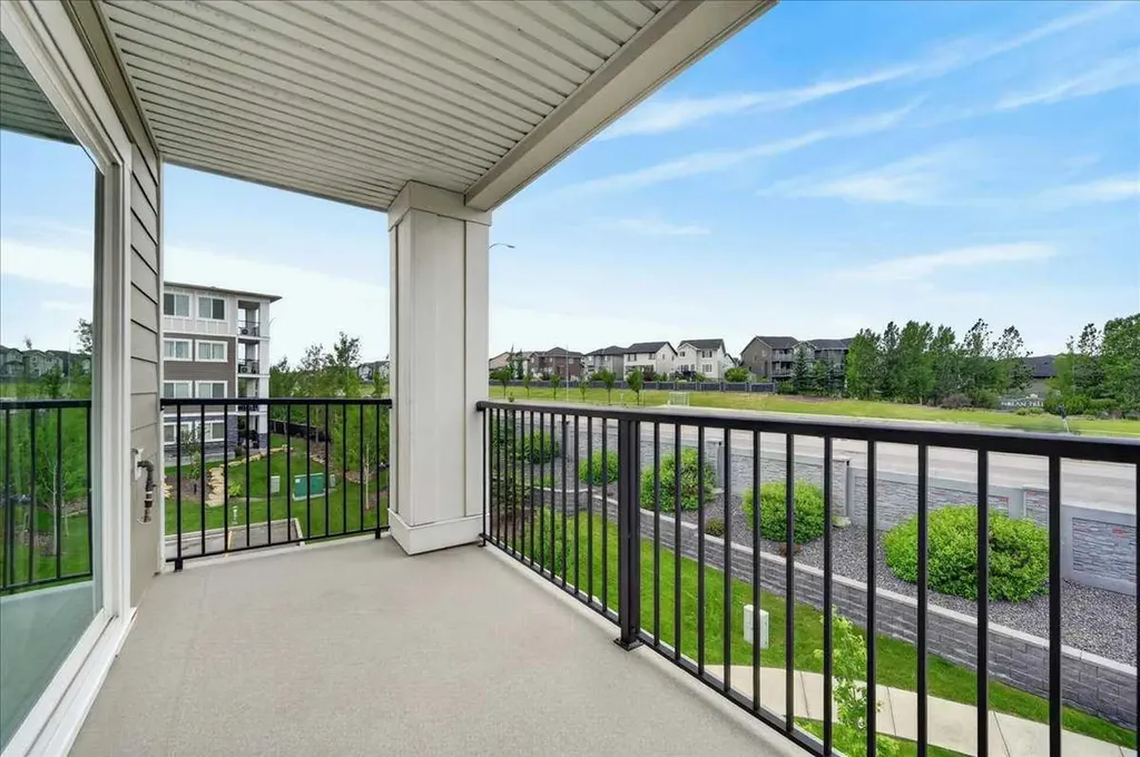 450 Sage Valley Drive NW Calgary AB T3R 0V5