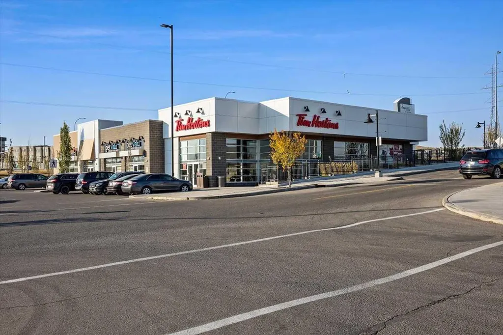 450 Sage Valley Drive NW Calgary AB T3R 0V5