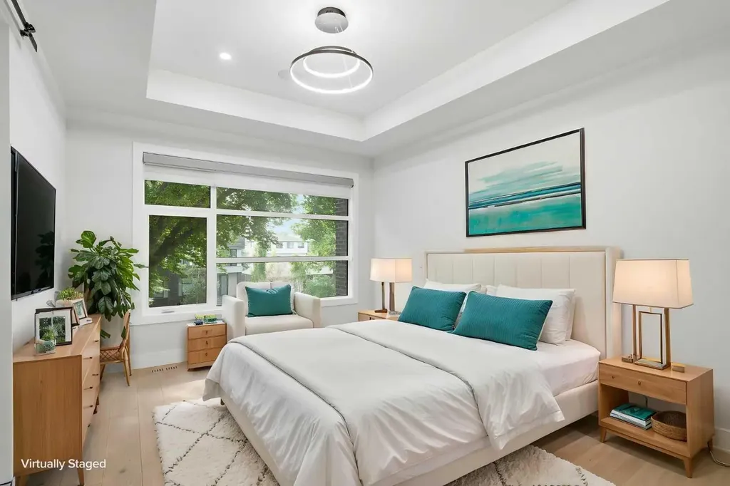 3325 42 Street SW Calgary AB T3E 3M5