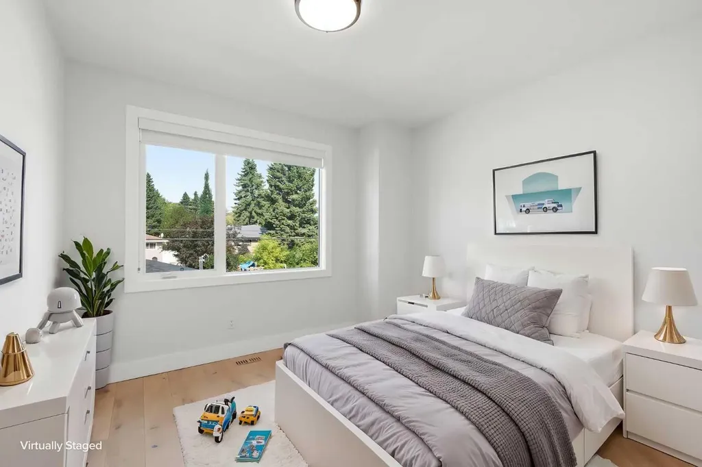 3325 42 Street SW Calgary AB T3E 3M5