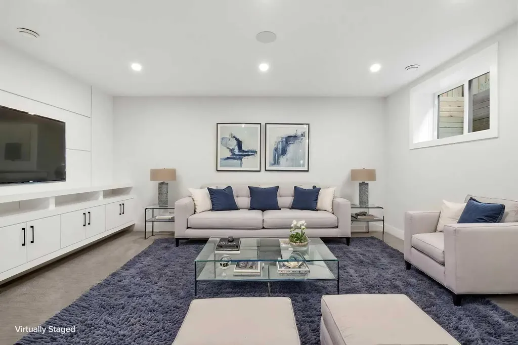 3325 42 Street SW Calgary AB T3E 3M5