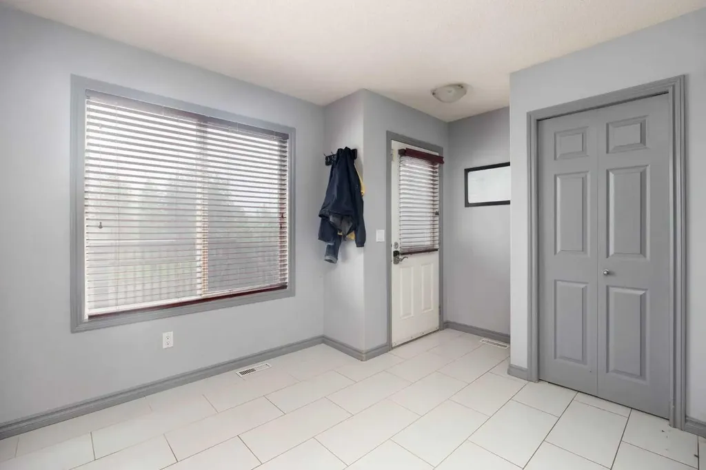 181 Grouse Way Fort Mcmurray AB T9K 0L6