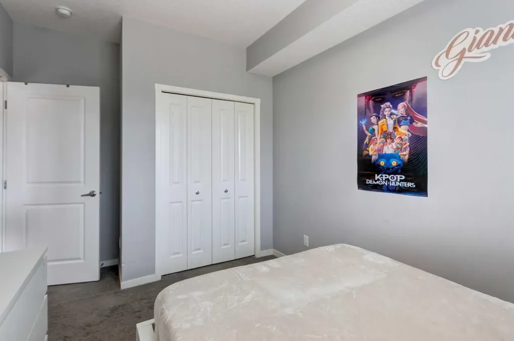370 Harvest Hills Common NE Calgary AB T3K 2M8