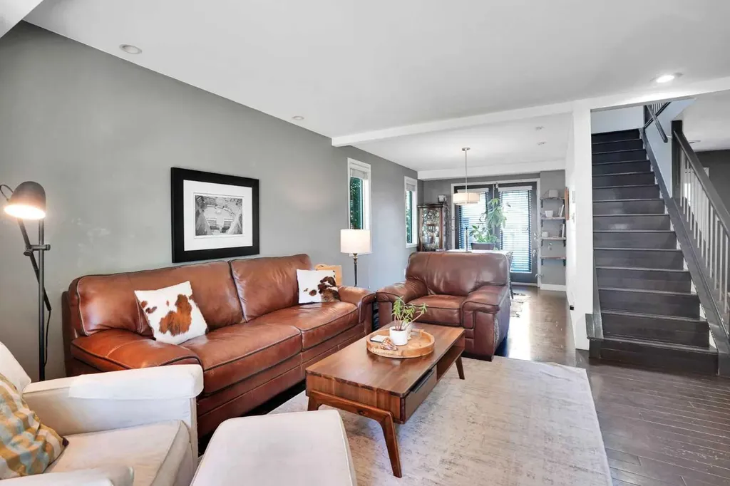1141 Regent Crescent NE Calgary AB T2E5J6