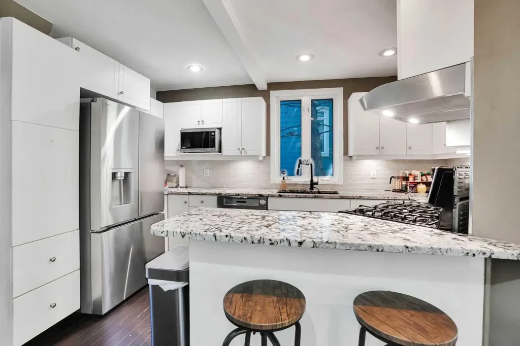 1141 Regent Crescent NE Calgary AB T2E5J6