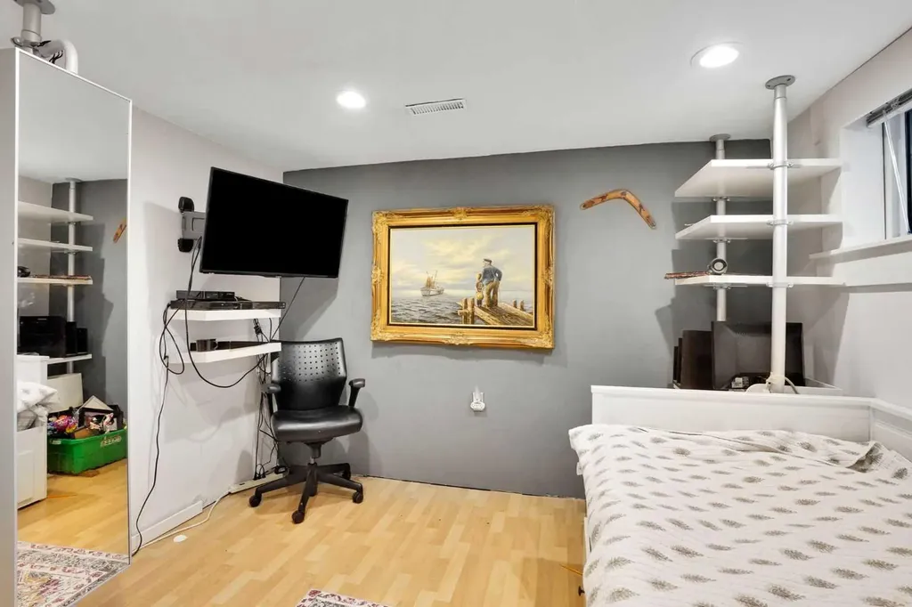 1141 Regent Crescent NE Calgary AB T2E5J6