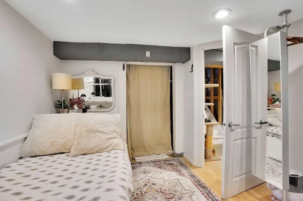 1141 Regent Crescent NE Calgary AB T2E5J6