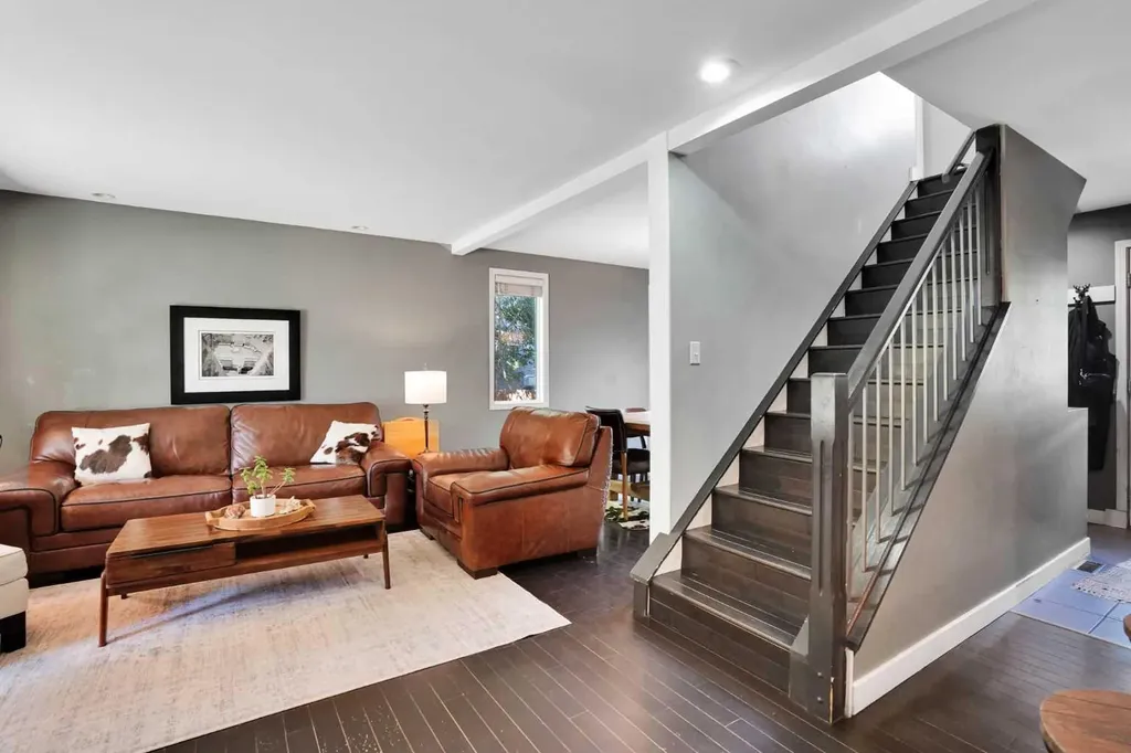 1141 Regent Crescent NE Calgary AB T2E5J6