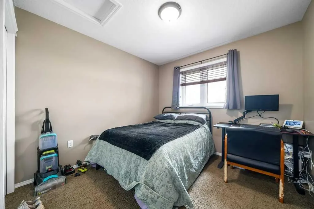 190 Ranchlands Boulevard NE Medicine Hat AB T1C0E3