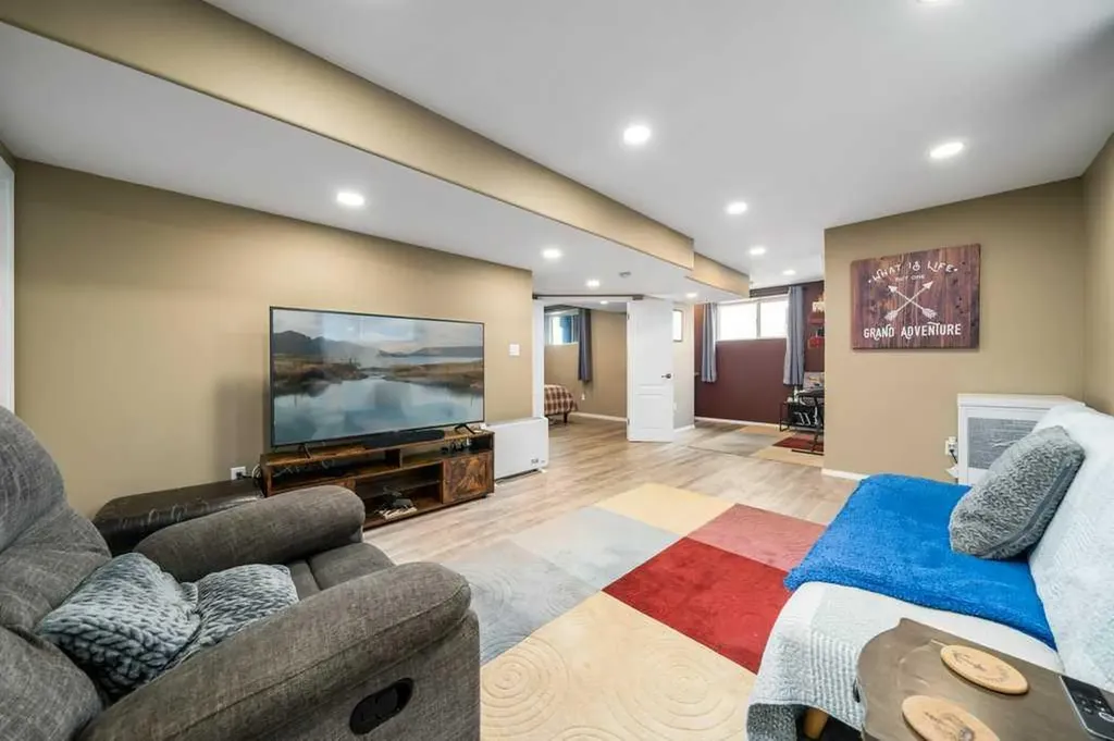 190 Ranchlands Boulevard NE Medicine Hat AB T1C0E3