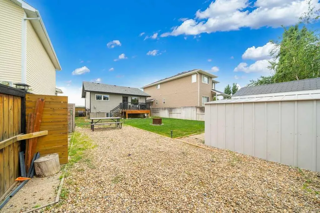190 Ranchlands Boulevard NE Medicine Hat AB T1C0E3