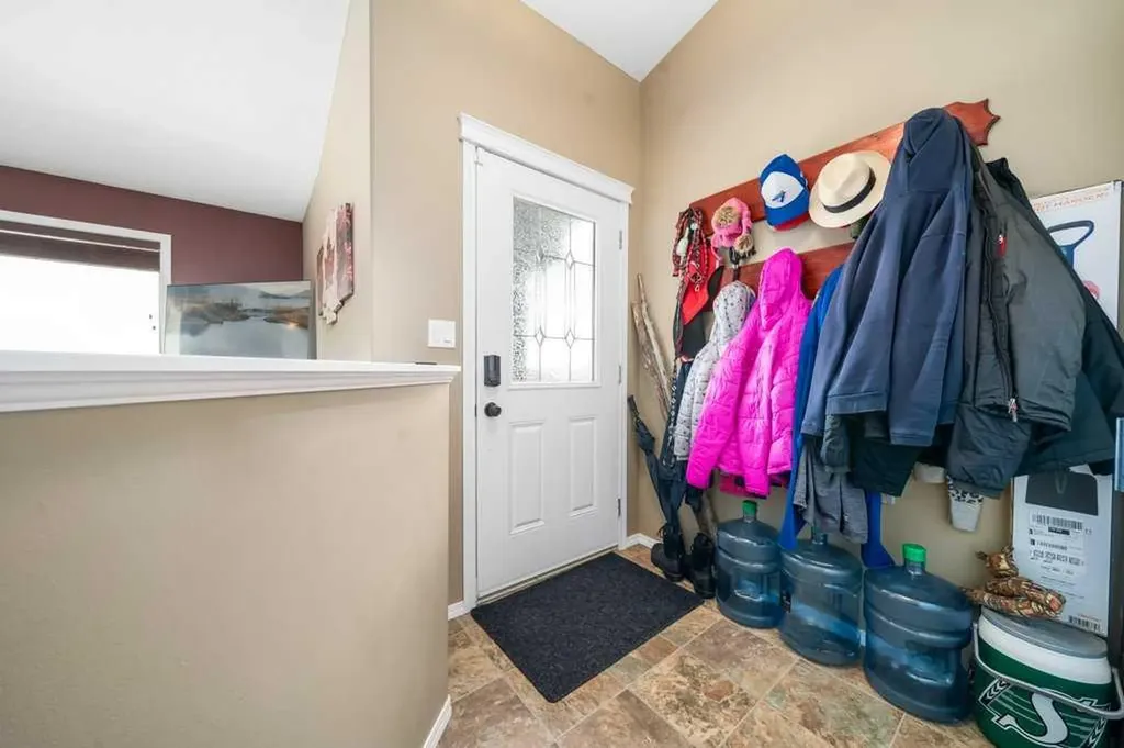 190 Ranchlands Boulevard NE Medicine Hat AB T1C0E3