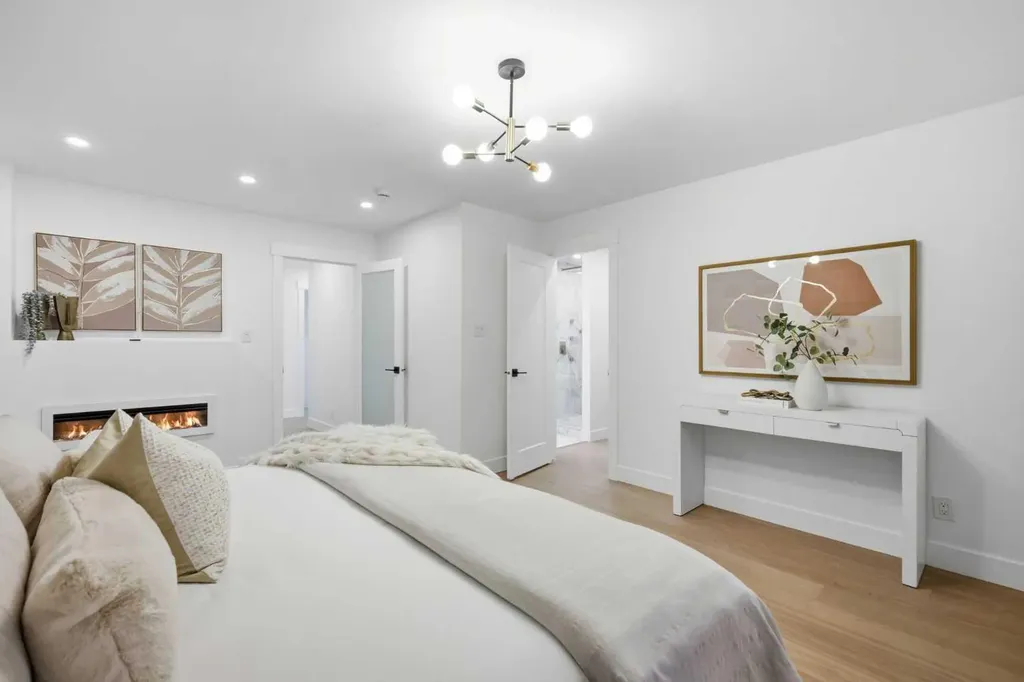 928 120 Avenue SE Calgary AB T2J 2K7