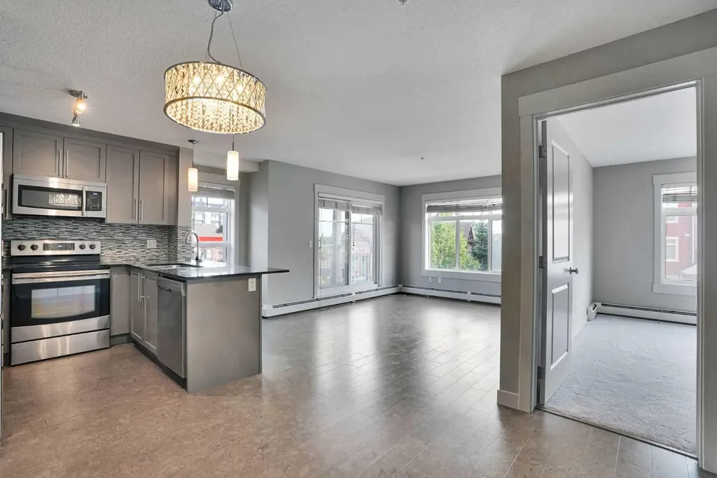 155 Skyview Ranch Way NE Calgary AB T3N 0L2