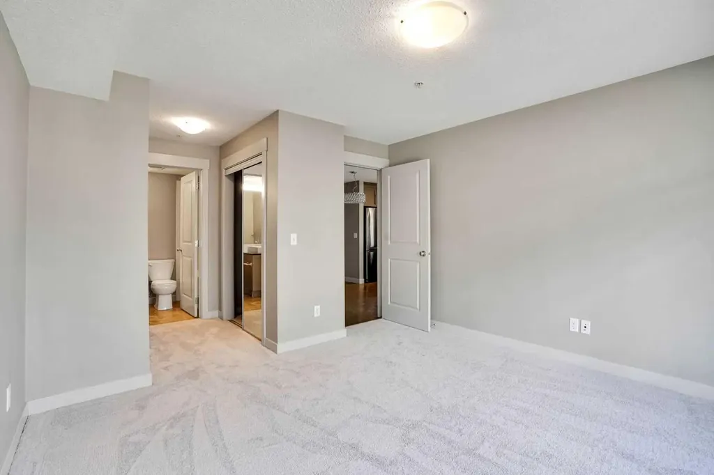 155 Skyview Ranch Way NE Calgary AB T3N 0L2
