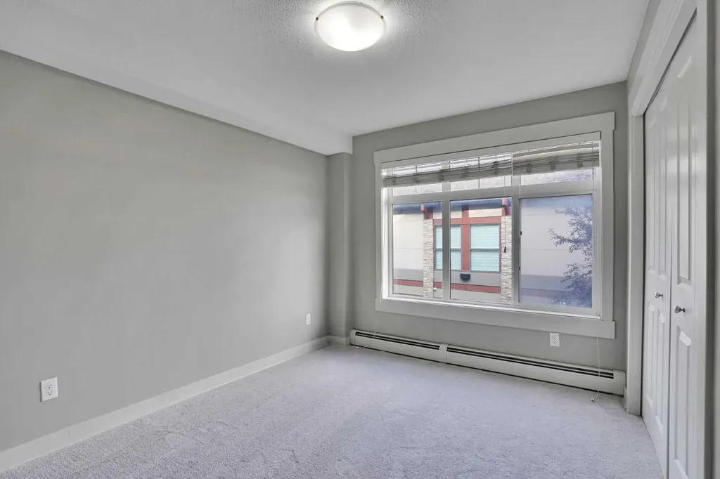155 Skyview Ranch Way NE Calgary AB T3N 0L2