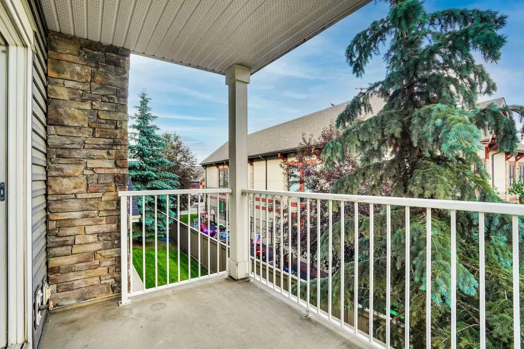 155 Skyview Ranch Way NE Calgary AB T3N 0L2