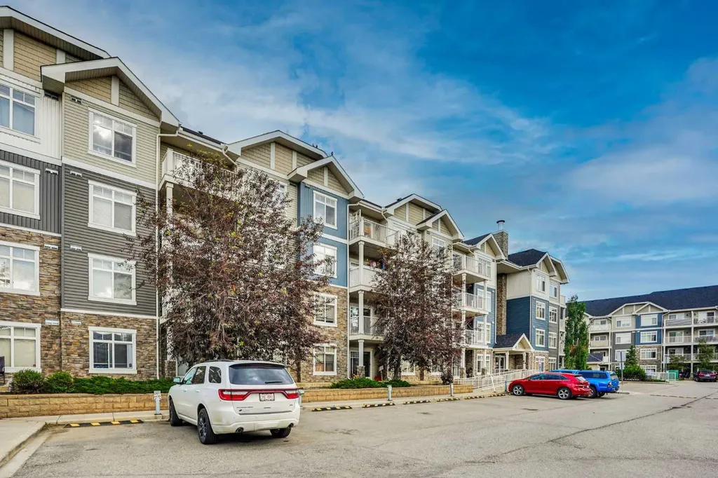 155 Skyview Ranch Way NE Calgary AB T3N 0L2