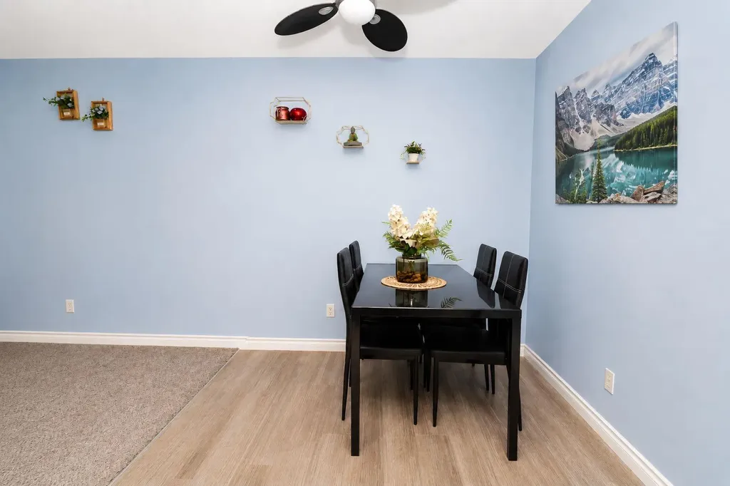 5555 Falsbridge Drive NE Calgary AB T3J 3E8