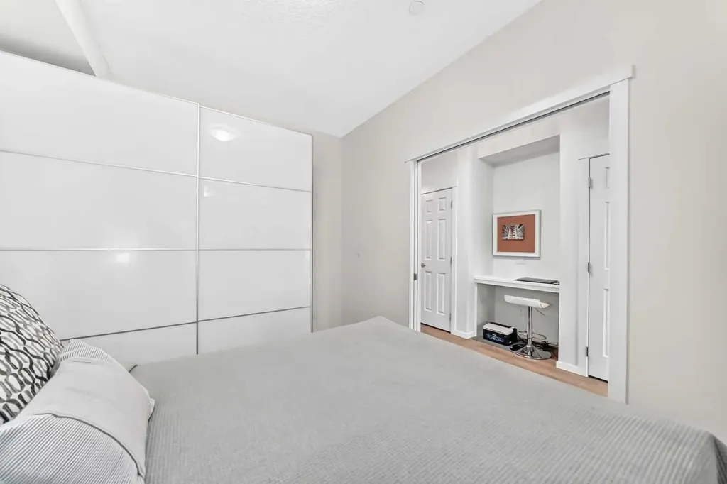 215 Legacy Boulevard SE Calgary AB T2X 3Z7