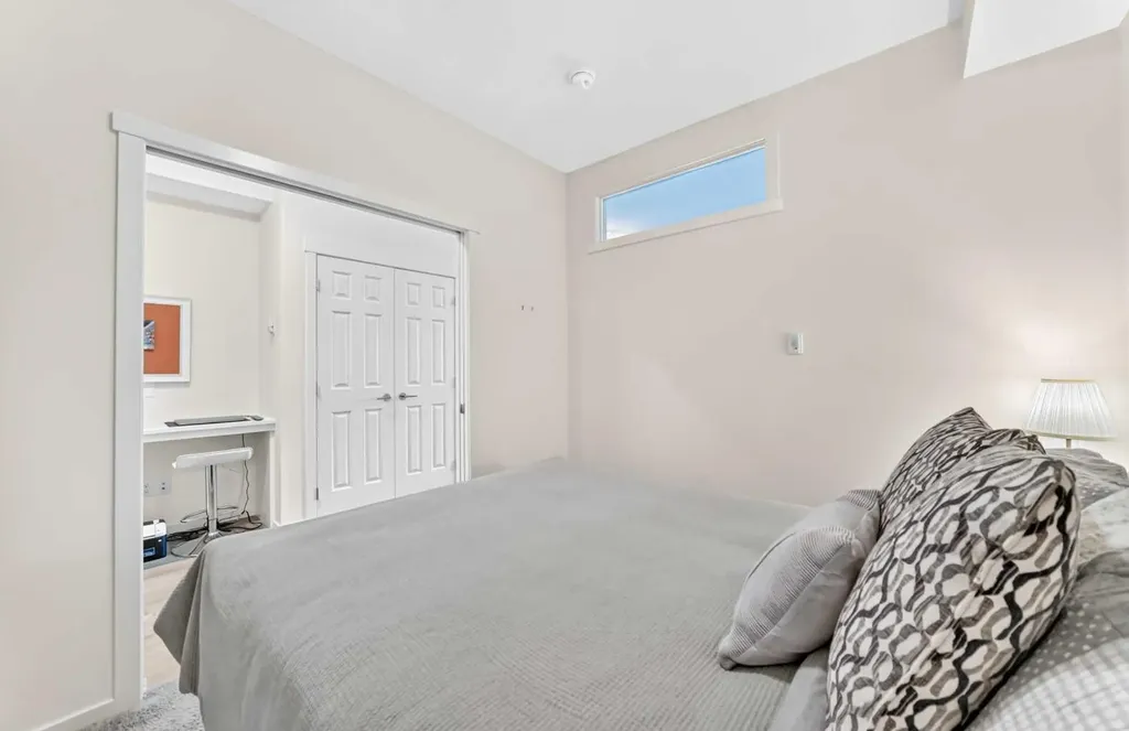 215 Legacy Boulevard SE Calgary AB T2X 3Z7