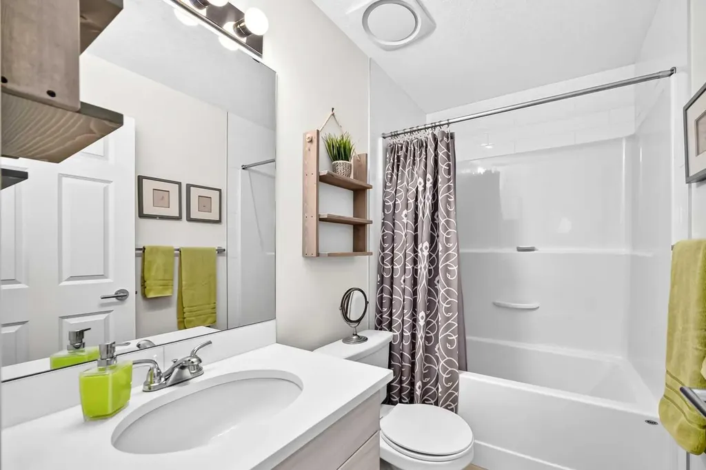215 Legacy Boulevard SE Calgary AB T2X 3Z7