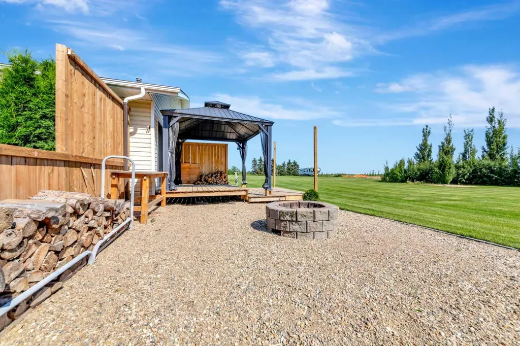 48541 Range Road 3263 Rural SK S0M 1R0